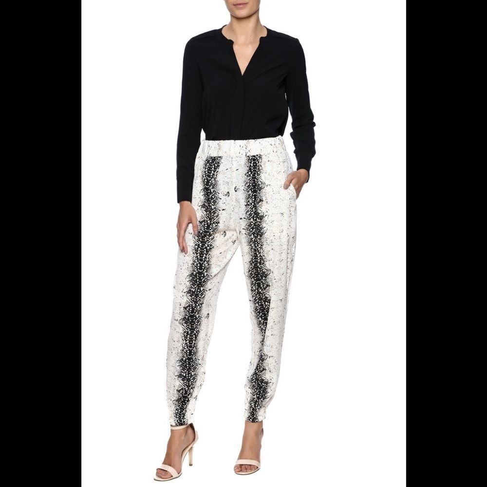 NWOT Leifsdottir Black gray wide leg dress pants 8 - Picture 2 of 10